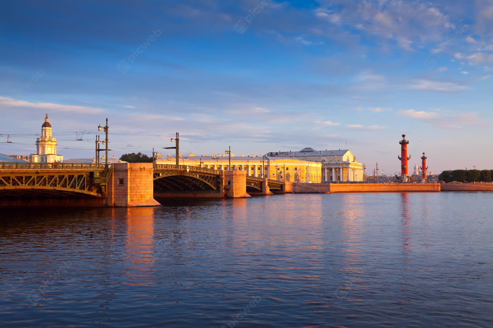 Дворцовый мост в Санкт-Петербурге скачать Дворцовый мост в Санкт-Петербурге