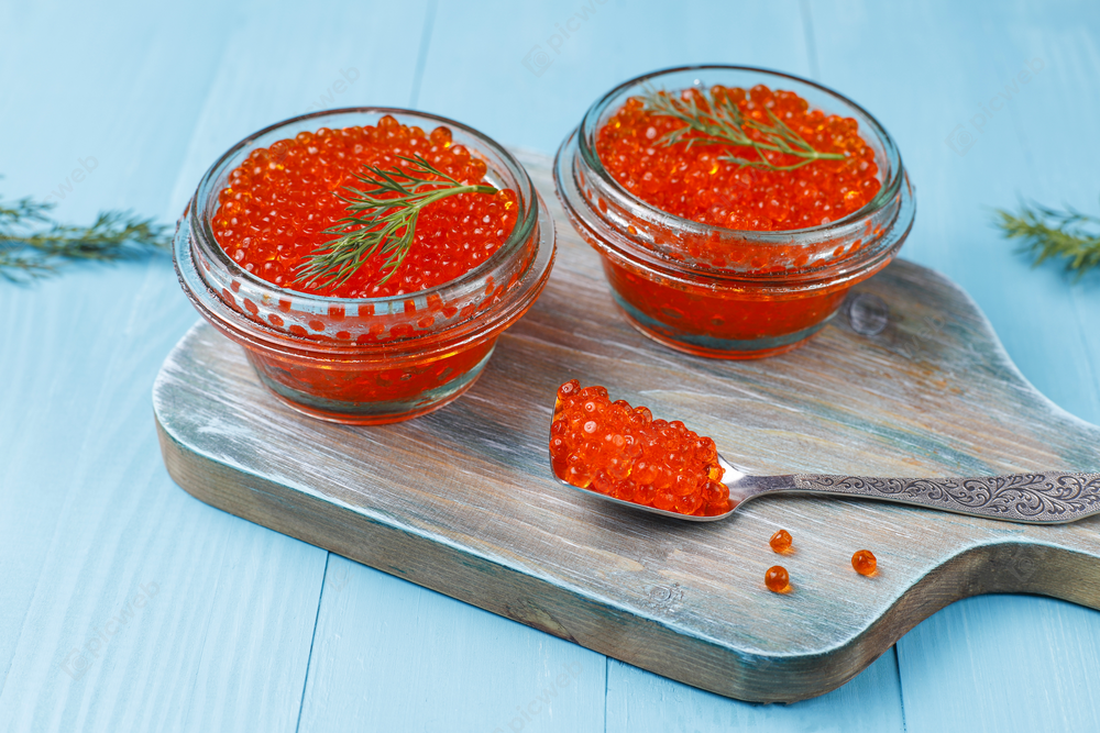 Баночки с красной икрой и укропом скачать Баночки с красной икрой и укропом