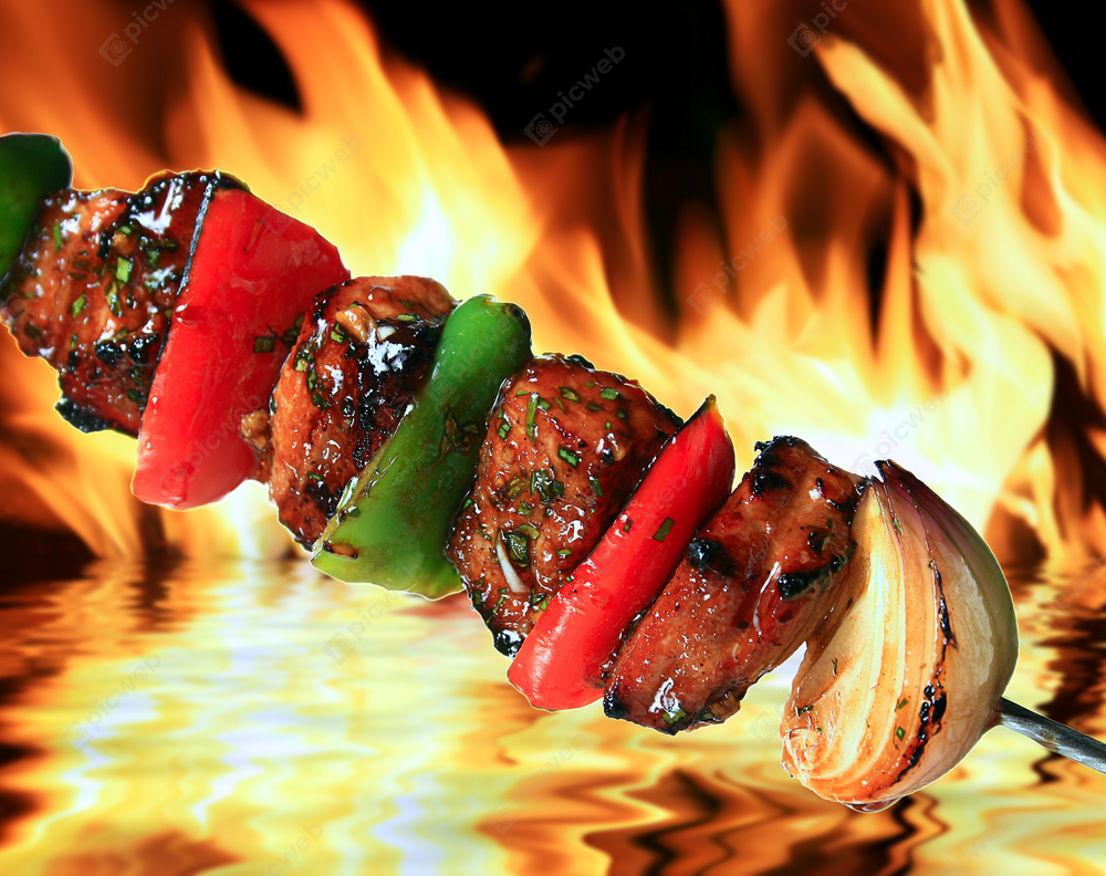 Ароматный шашлык с мясом и овощами скачать Ароматный шашлык с мясом и овощами