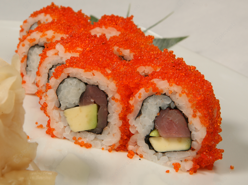Вкусные роллы с лососем и авокадо скачать Вкусные роллы с лососем и авокадо